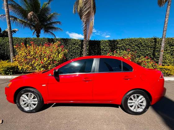 MITSUBISHI LANCER 2.0 HLE 16V GASOLINA 4P AUTOMÁTICO MITSUBISHI LANCER 2.0 HLE 16V GASOLINA 4P AUTOMÁTICO